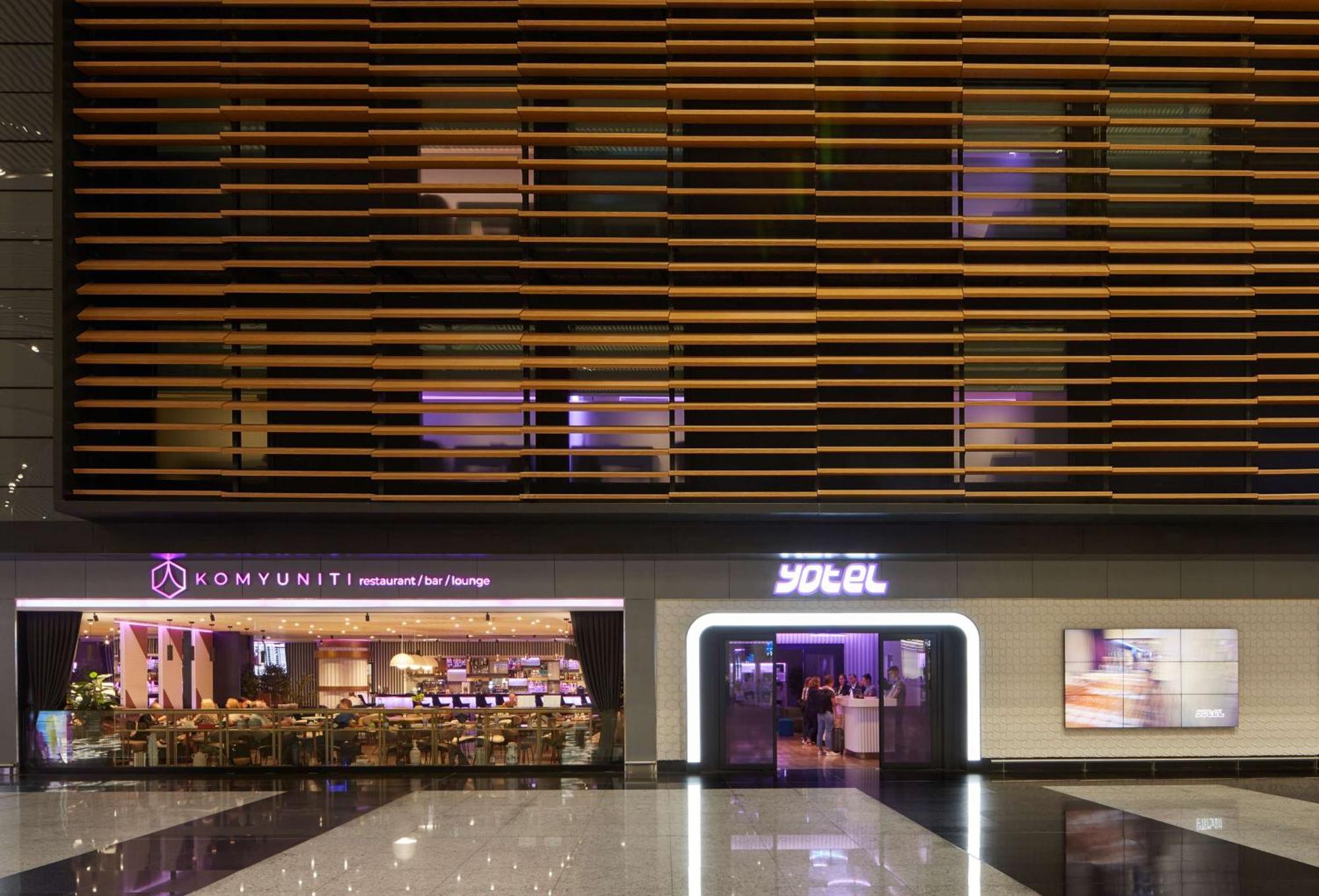 Yotel Istanbul Airport, City Entrance — Fotos 2
